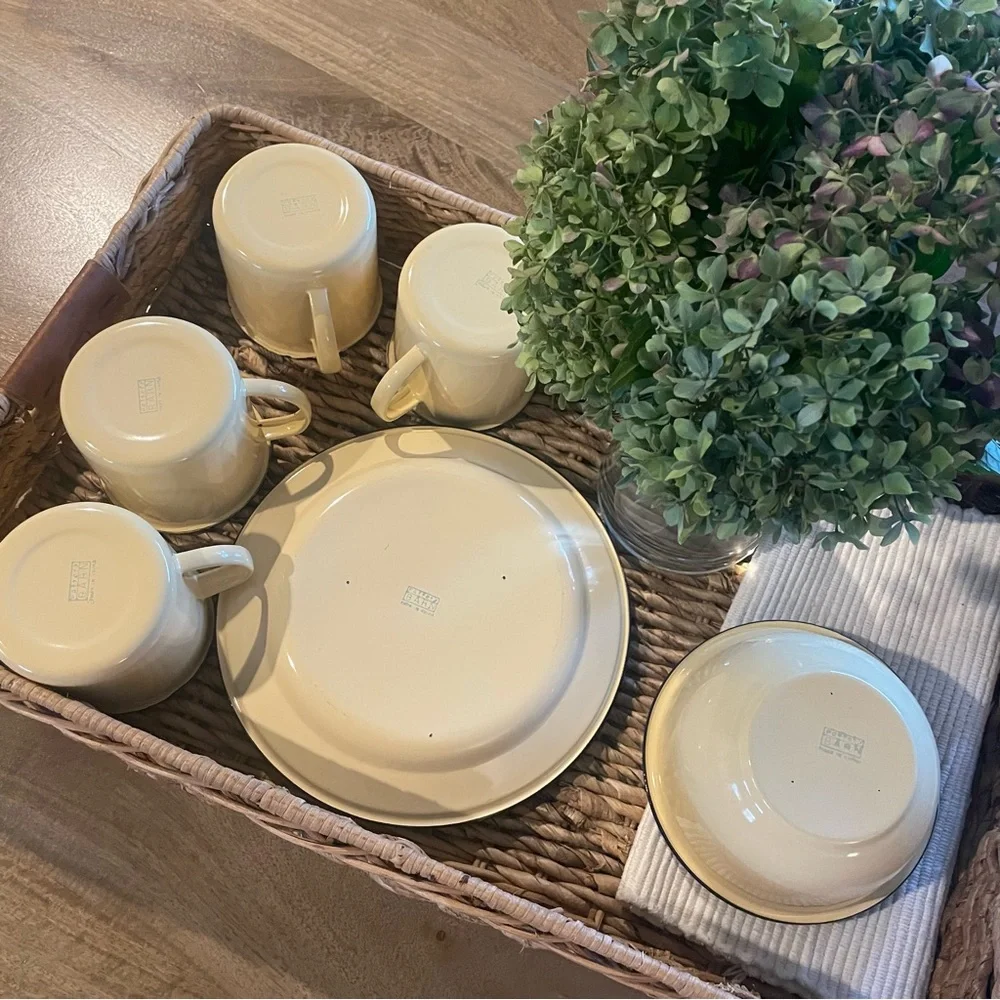 Pottery Barn 12 piece Enamel Dish Set